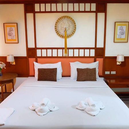 Kaneng Guesthouse Hua Hin Exterior photo