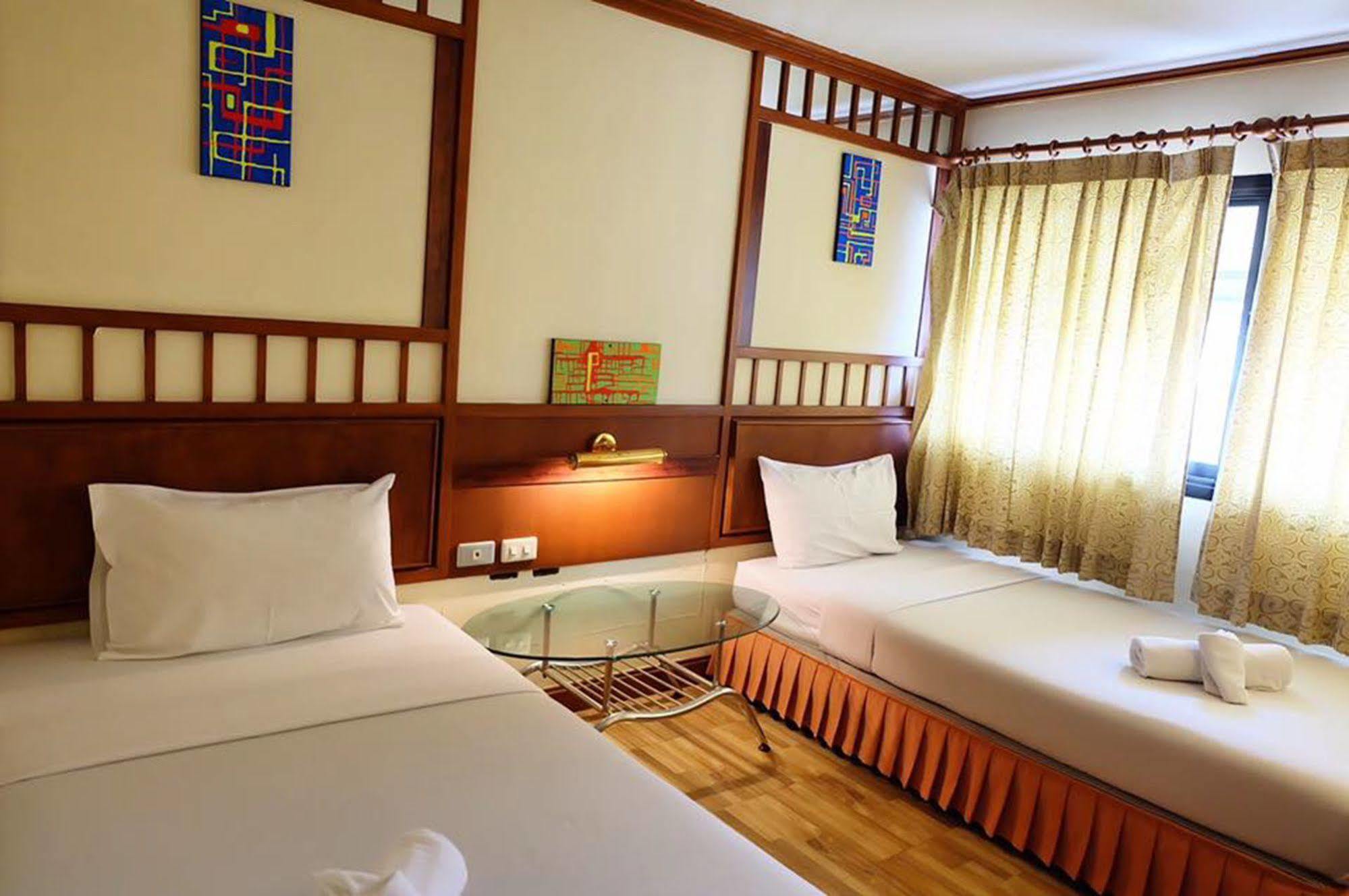 Kaneng Guesthouse Hua Hin Exterior photo