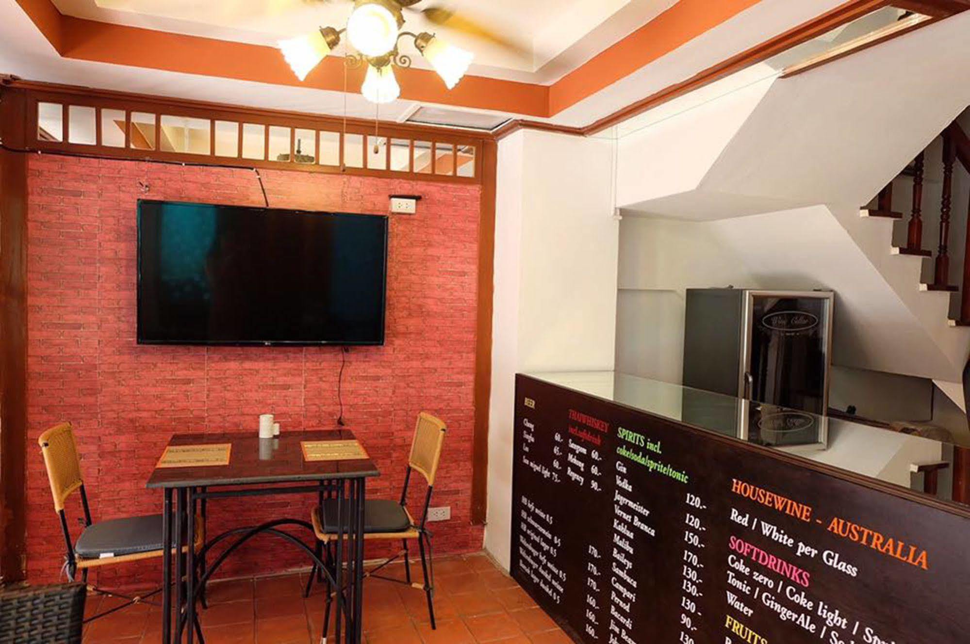 Kaneng Guesthouse Hua Hin Exterior photo
